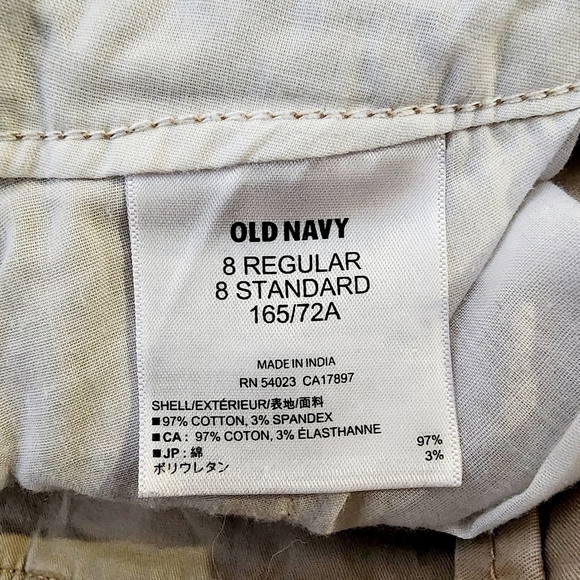Old Navy Khaki Chino Shorts Women's Size  8 Everyday Summer Basic Neutral EUC - Picture 7 of 7